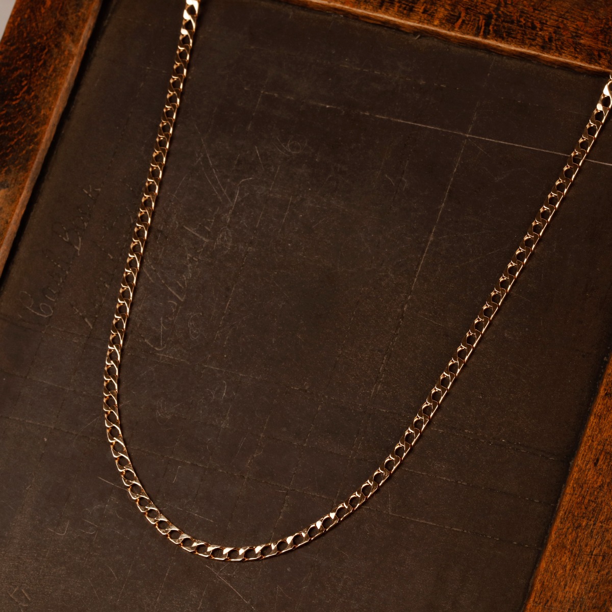 Pre-Owned Vintage 1987 9ct Gold 20" Square Curb Chain Necklace