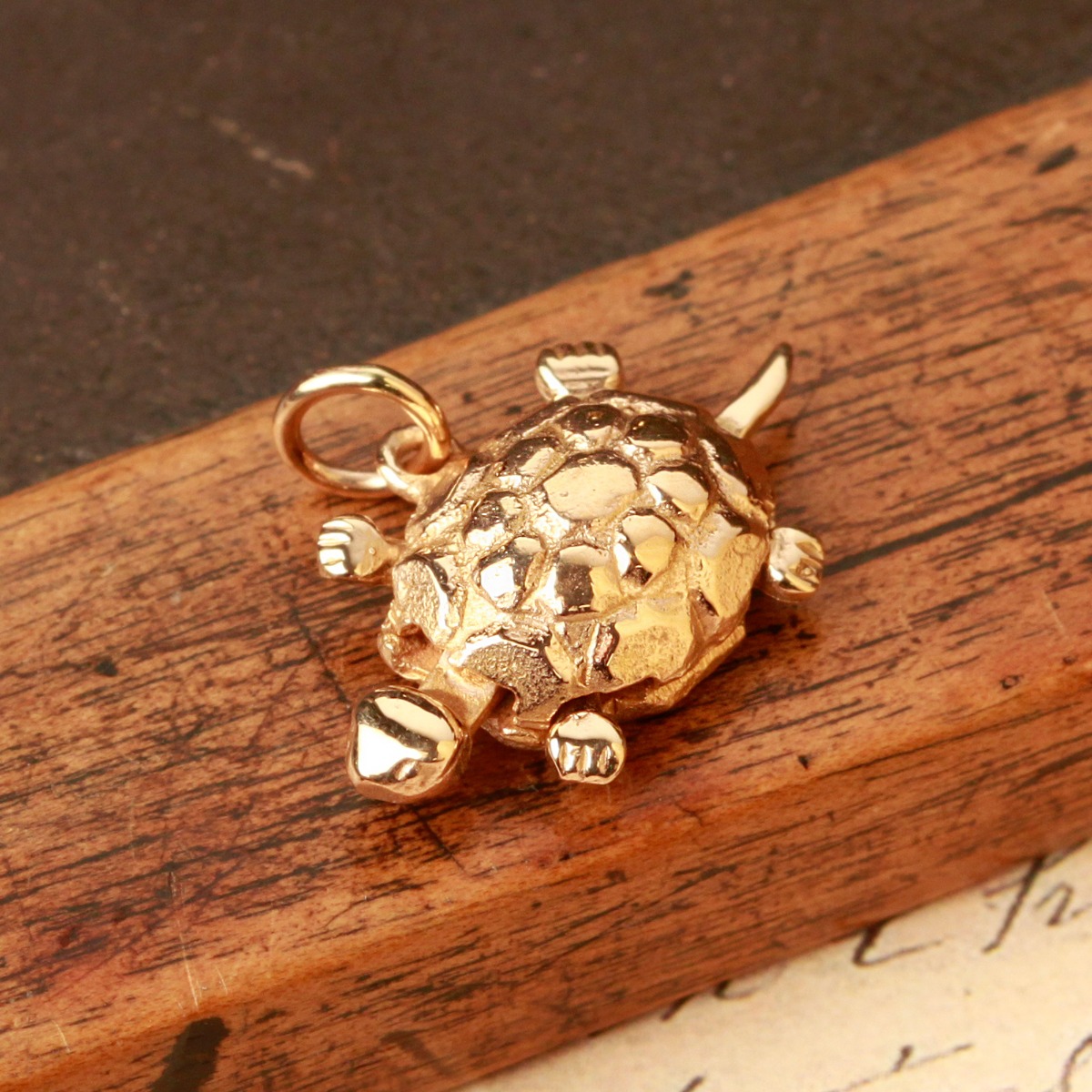 Pre-Owned Vintage 1955 9ct Yellow Gold Turtle Charm