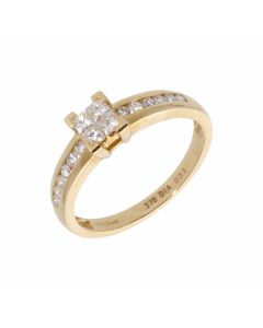 New 9ct Yellow Gold 0.33ct Princess Cut Diamond Ring