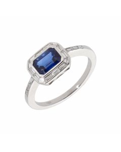 New 18ct White Gold Sapphire & Baguette Diamond Cluster Ring
