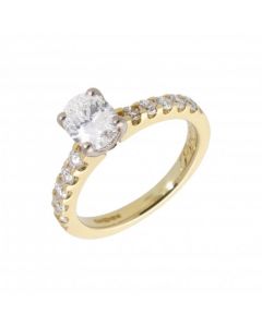 Pre-Owned 18ct Oval Diamond Solitaire & Diamond Shoulders Ring