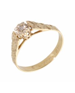 Pre-Owned 9ct Gold Vintage Style Illusion Diamond Solitaire Ring