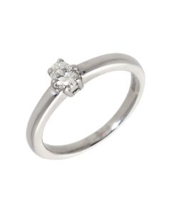 Pre-Owned Platinum 0.26 Carat Oval Diamond Solitaire Ring