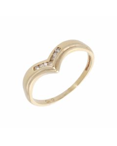 Pre-Owned 9ct Yellow Gold 0.10 Carat Diamond Set Wishbone Ring