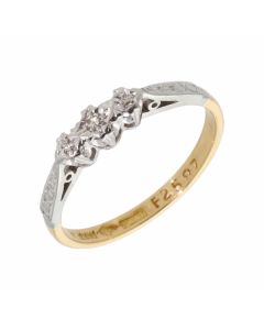 Pre-Owned Vintage 18ct Gold Diamond Trilogy Ring