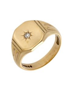 Pre-Owned 9ct Yellow Gold Diamond Set Signet Ring