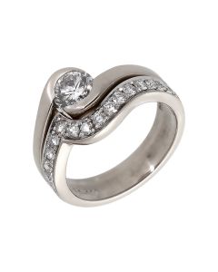 Pre-Owned 18ct White Gold 0.71 Carat Diamond Bridal Ring Set