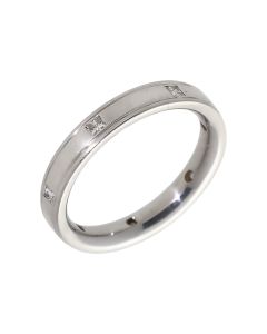 Pre-Owned Platinum Princess Cut Diamond Set Band Ring