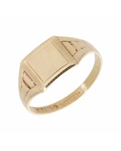 Pre-Owned 9ct Yellow Gold Patterned Square Signet Ring