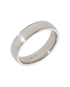 Pre-Owned Platinum 5mm Edged Wedding Band Ring