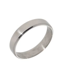 Pre-Owned Platinum 5mm Edged Wedding Band Ring