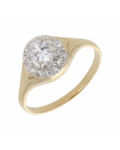 Pre-Owned 9ct Yellow Gold Cubic Zirconia Oval Cluster Ring