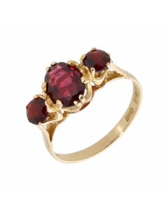 Pre-Owned 9ct Yellow Gold Garnet Trilogy Ring