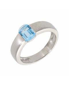 Pre-Owned 9ct White Gold Blue Topaz Solitaire Ring