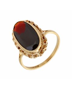 Pre-Owned 9ct Yellow Gold Oval Garnet Solitaire Dress Ring