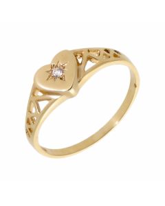 Pre-Owned 9ct Yellow Gold Cubic Zirconia Heart Signet Ring