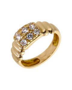 Pre-Owned 18ct Gold Cubic Zirconia Ribbed Shoulder Dress Ring