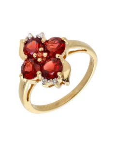Pre-Owned 9ct Yellow Gold Garnet & Diamond Cluster Ring