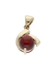 Pre-Owned 9ct Yellow Gold Garnet Solitaire Pendant