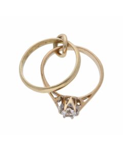 Pre-Owned 9ct Yellow Gold Bridal Ring Set Charm