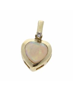 Pre-Owned 9ct Yellow Gold Opal Heart Pendant