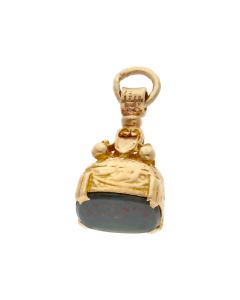Pre-Owned 9ct Yellow Gold Bloodstone Set Vintage Fob Pendant