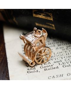 Pre-Owned Vintage 1963 9ct Yellow Gold Carriage Charm