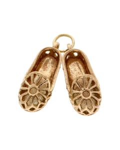 Pre-Owned 9ct Yellow Gold Slippers Charm