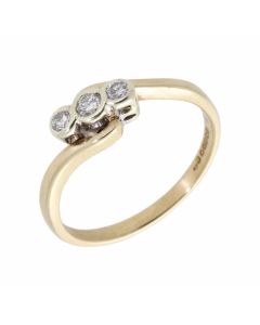 Pre-Owned 9ct Gold 0.20 Carat Diamond Trilogy Twist Ring