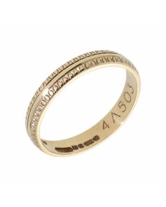 Pre-Owned 9ct Yellow Gold 4mm Patterned Edge Wedding Band Ring