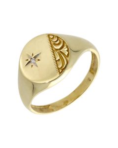 Pre-Owned 9ct Yellow Gold Diamond Set Part Patterned Signet Ring