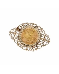 Pre-Owned 1982 Half Sovereign Coin In 9ct Gold Brooch Mount