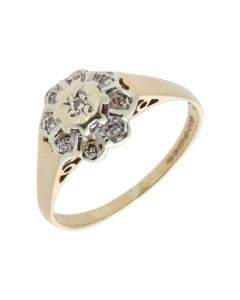 Pre-Owned 9ct Gold Illusion Set Diamond Cluster Ring