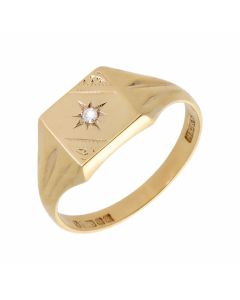 Pre-Owned 9ct Gold Diamond Set Part Patterned Square Signet Ring
