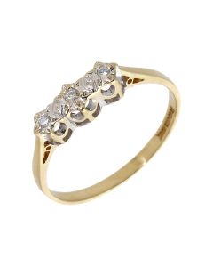Pre-Owned 9ct Yellow Gold Illusion Set Diamond Trilogy Ring