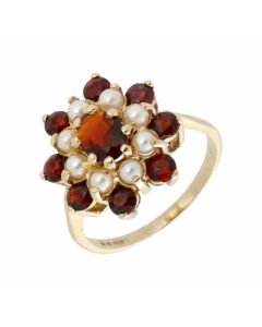 Pre-Owned 9ct Yellow Gold Garnet & Pearl Cluster Ring