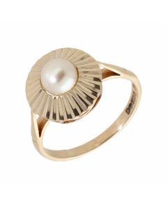 Pre-Owned 9ct Yellow Gold Pearl Solitaire Dress Ring