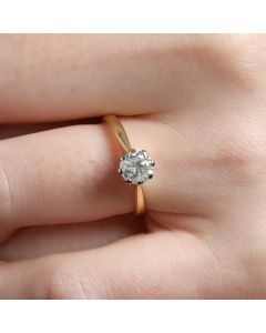 Pre-Owned 18ct Yellow Gold 0.86 Carat Diamond Solitaire Ring