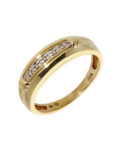Pre-Owned 9ct Yellow Gold 5 Stone Diamond Set Band Ring