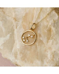 9ct Gold Leo Constellation Cubic Zirconia Pendant & Chain