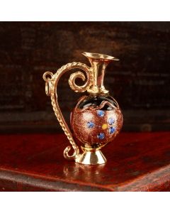 Pre-Owned Vintage 1965 9ct Yellow Gold Vase Charm