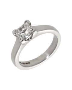 Pre-Owned Platinum 1.00ct Princess Cut Diamond Solitaire Ring