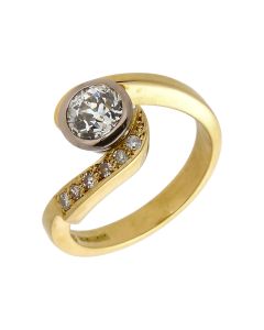 Pre-Owned 18ct Yellow Gold 1.00ct Diamond Solitaire Twist Ring