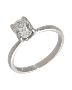 Pre-Owned Platinum 1.00ct Oval Diamond Solitaire Ring .
