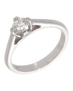 Pre-Owned 18ct White Gold 0.55ct Diamond Solitaire Ring