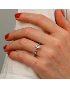 Pre-Owned 18ct White Gold 0.94ct Diamond Solitaire Ring