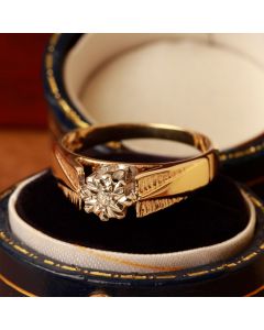 Pre-Owned Vintage 1979 9ct Yellow Gold Diamond Solitaire Ring