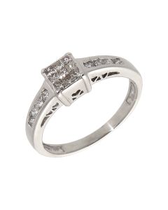 Pre-Owned 18ct White Gold 0.33ct Mixed Cut Diamond Cluster Ring