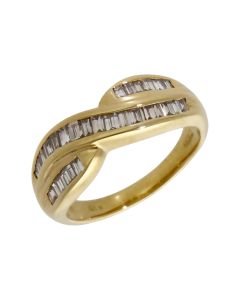 Pre-Owned 14ct Yellow Gold Diamond Crossover Wave Ring