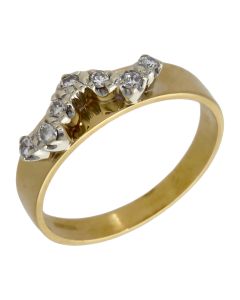 Pre-Owned 9ct Yellow Gold Diamond Set Zigzag Wave Band Ring